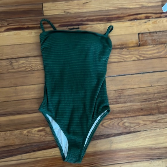 Kona Sol Green Ribbed One Piece High Coverage Swimsuit NWT Size M - Picture 1 of 6
